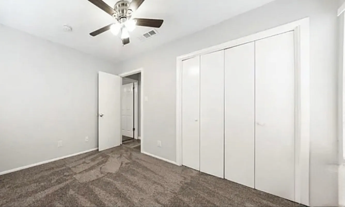 4808 W Wind Trl — Photo 1