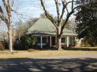 610 McMillan Ave, Bay Minette, AL 36507