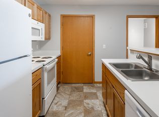 Essex Park Market - 911, Rochester, MN 55901