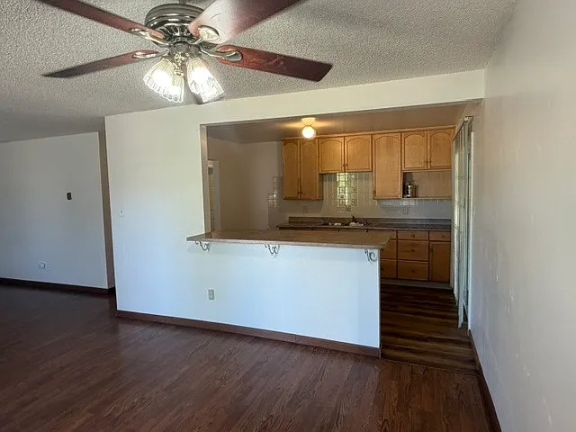 3048 Harris Ave — Photo 6