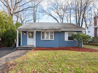 31 Ellen Dr, Rockaway, NJ 07866