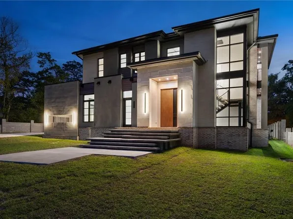 3712 Old Shell Rd, Mobile, AL 36608