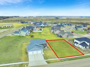 312 E Lasalle Dr, Bismarck, ND 58503