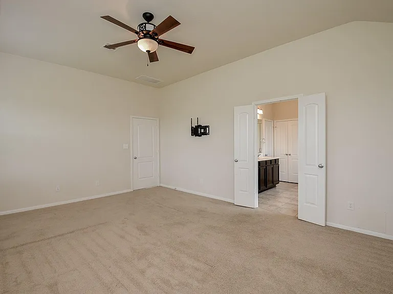 2227 Leonetti Ln — Photo 39
