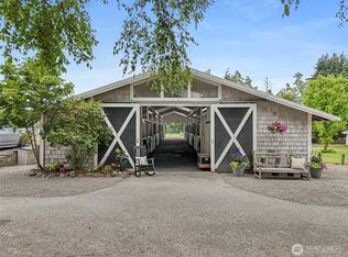 20722 SE 34th Street #2, Sammamish, WA