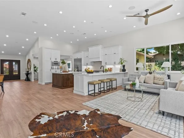 3310 N Mills Ave, Claremont, CA 91711