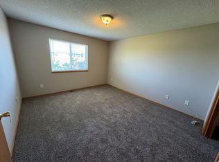 3343 N Governeour Cir, Wichita, KS 67226