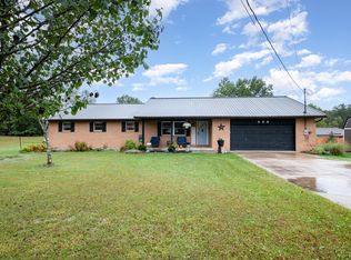 149 White Dove Dr, Lake Waynoka, OH 45171