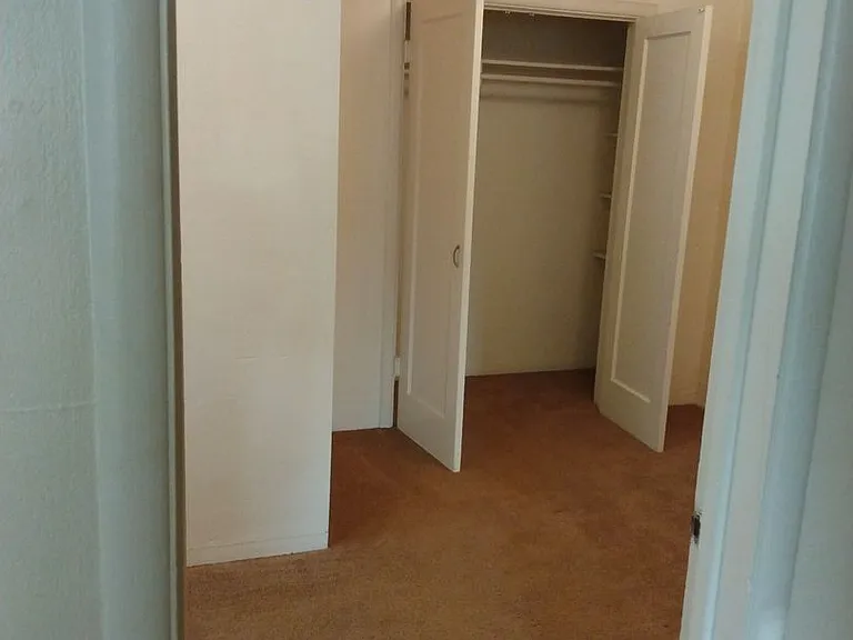 1359 Pearl St — Photo 10