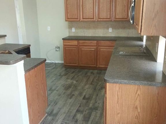 2nd image of 2744 Thorncreek Ln