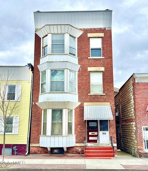 2nd image of 308 4th Street