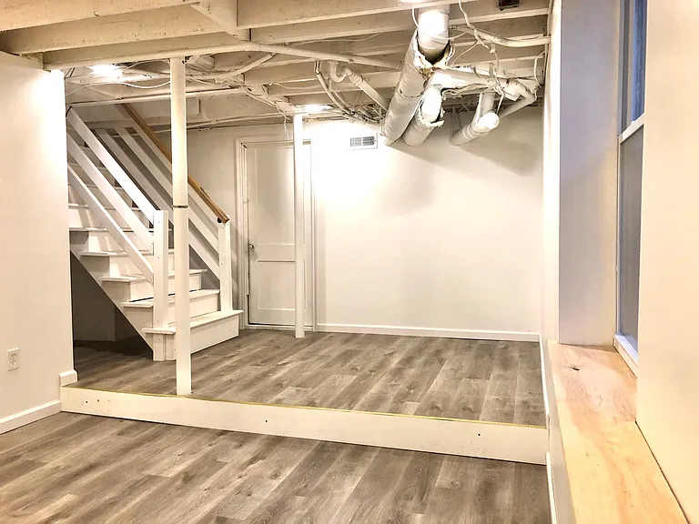 27 Wilshire Dr — Photo 16
