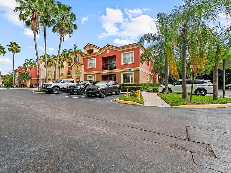 4402 SW 160th Ave #911 — Photo 37