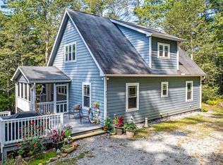 940 Rich Mountain Rd, Flat Rock, NC 28731