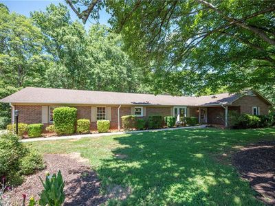 4484 Cotswold Rd, Pfafftown, NC, 27040