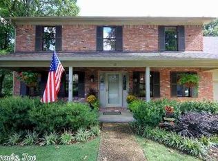 10 Valley Forge Dr, Little Rock, AR 72212