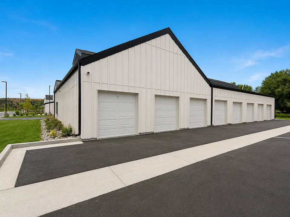 1575 Meadowlark Way #3