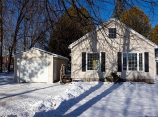 69 Watters Dr, Fredericton, NB E3A 3S9