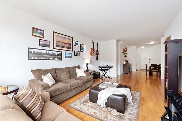 Sold by Keller Williams NYC | media 11