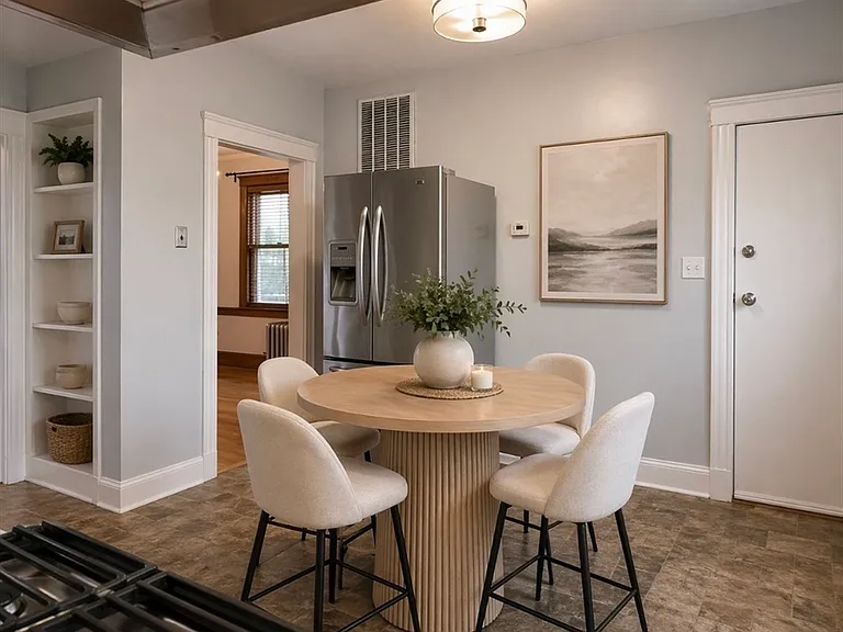 88 Olney St #3 — Photo 4