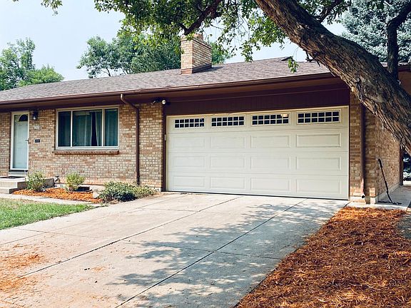Oversized 2-car garage