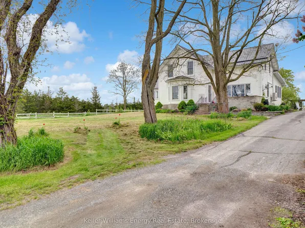1727 County Road 14 Rd, Prince Edward County, ON K0K 1A0