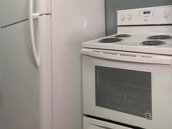 4th image of 300 Forest Park Dr #17378409