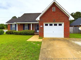 6340 Greycliff Dr, Fayetteville, NC 28314