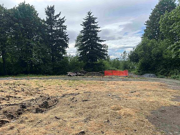 2nd image of 11083 River Rd Lot 1