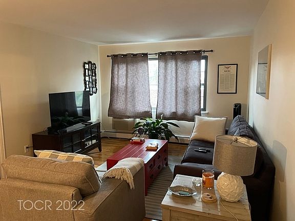 2nd image of 60 Crescent Pl APT 3F
