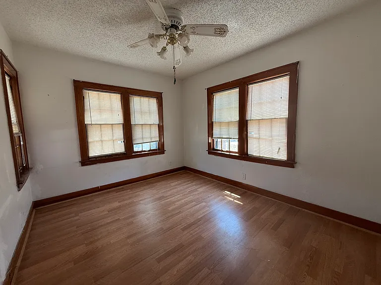 303 N Julian St — Photo 15