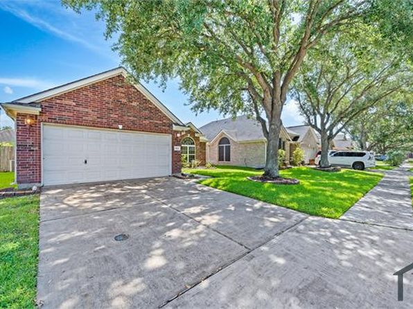 11843 Leaf Oak Dr