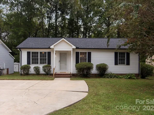 1327 Hidden Valley Dr, Concord, NC 28027