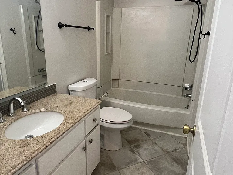 503 Holland Rd — Photo 18