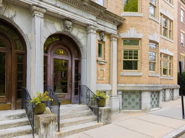 14 Marshal St #1, Brookline, MA 02446