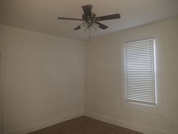 5th image of 2438 Avenue C SW