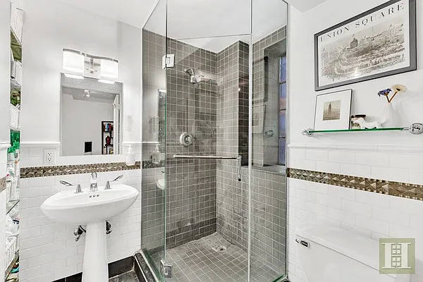 Sold by Halstead Real Estate | media 15