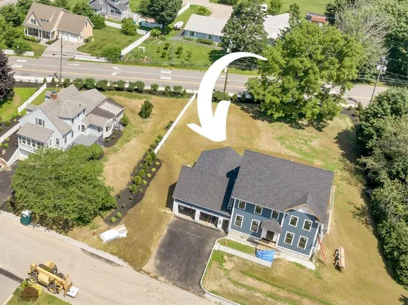 45 Artwill Avenue, Portsmouth, NH 03802