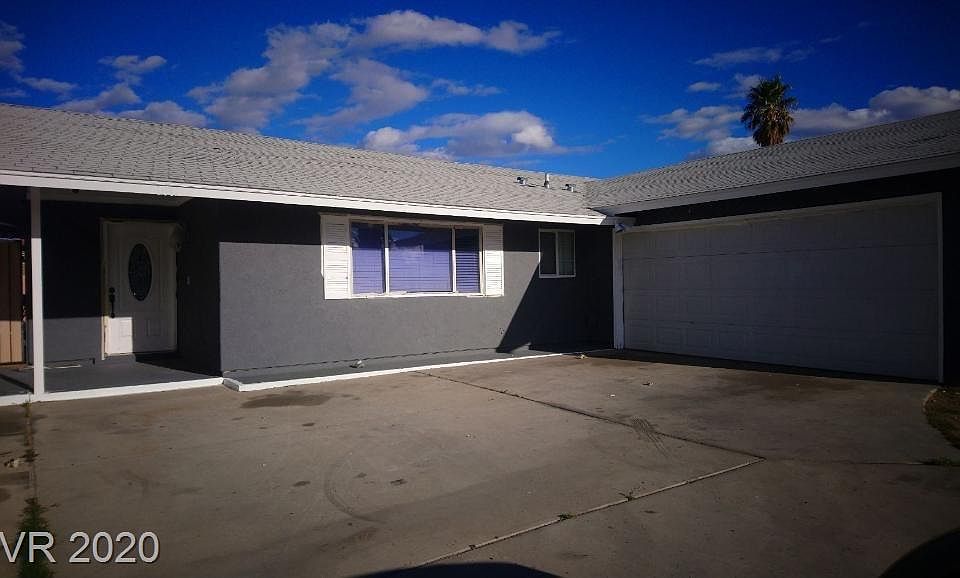 1st image of 1017 Ron Evans St