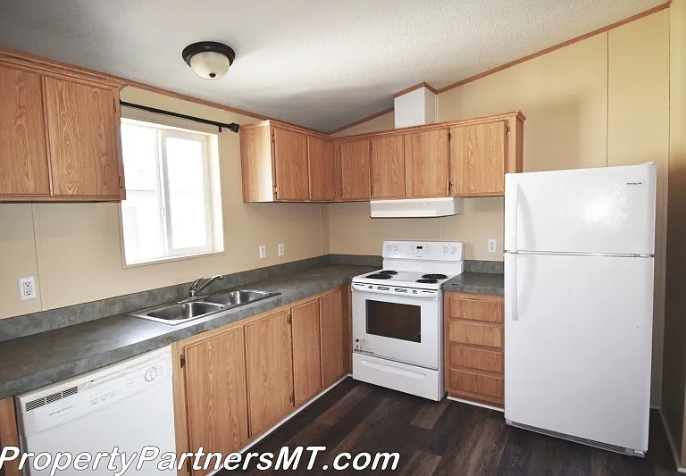 103 Sunlight Ave — Photo 1