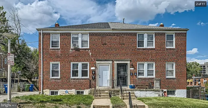 Building Photo - 3700 W Saratoga St #1