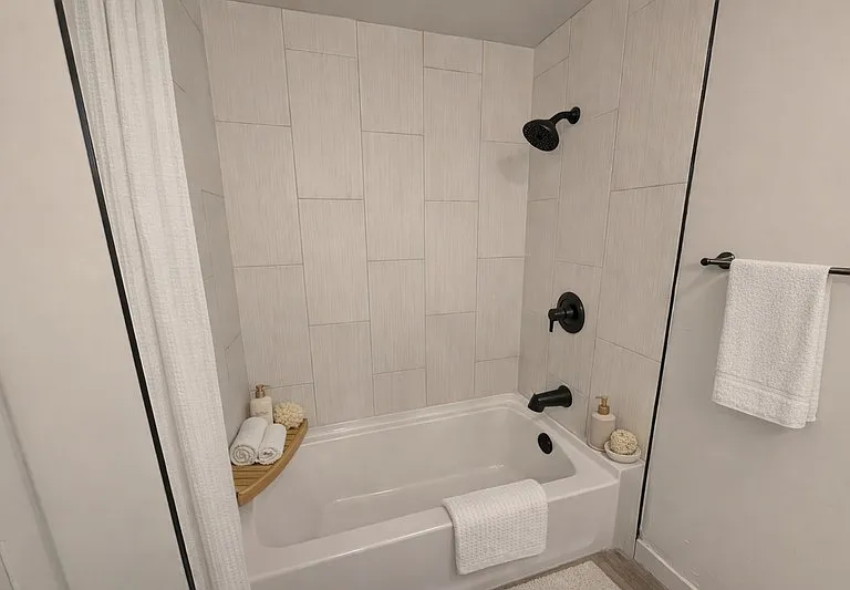 586 W Tiffany Town Dr #1 — Photo 4