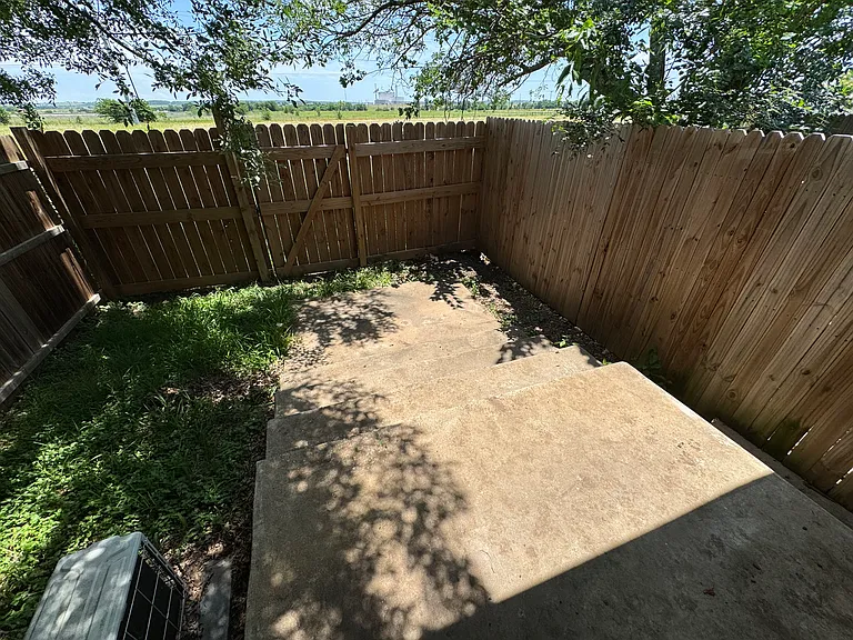 400 Morris Ave #5A — Photo 8