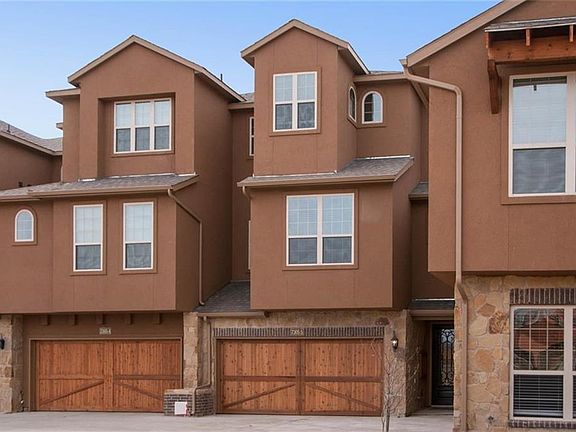 2nd image of 7305 Venice Dr Unit 5