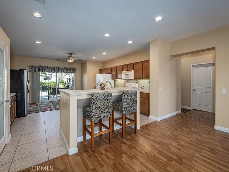 64243 Eagle Mountain Ave — Photo 6