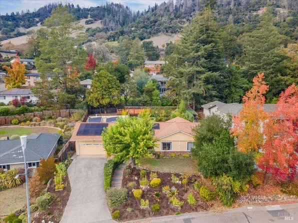 5969 Yerba Buena Road, Santa Rosa, CA 95409