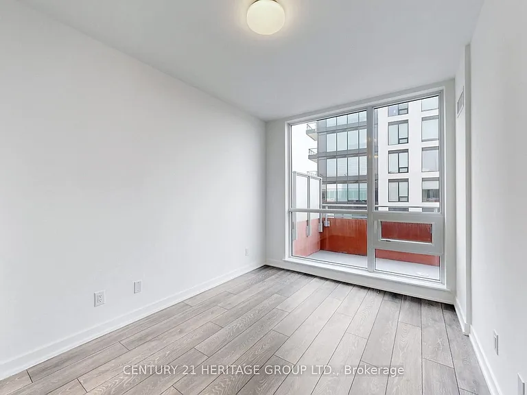 8888 Yonge St #708 — Photo 20