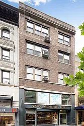 239 East 60th Street in Lenox Hill