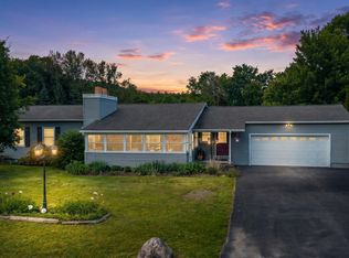 16 Cedar Hill Dr, Schroon Lake, NY 12870