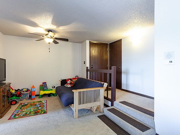 3rd image of 2213 Wharf Dr APT 408